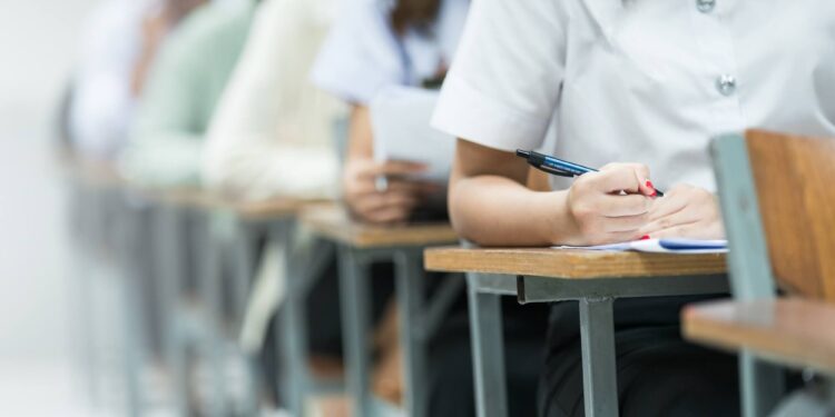 co zabrać na egzamin